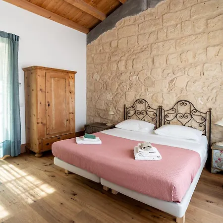 Pietre Di Gelo Farm stay