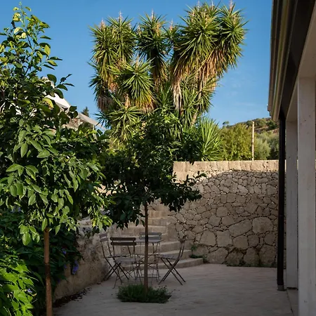 Pietre Di Gelo Farm stay Carlentini